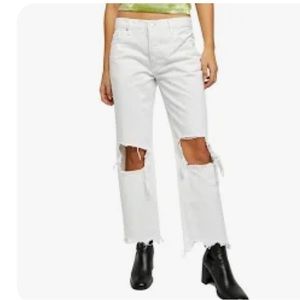 Free People ‘Maggie Mid Rise Straight’ Jeans size 26